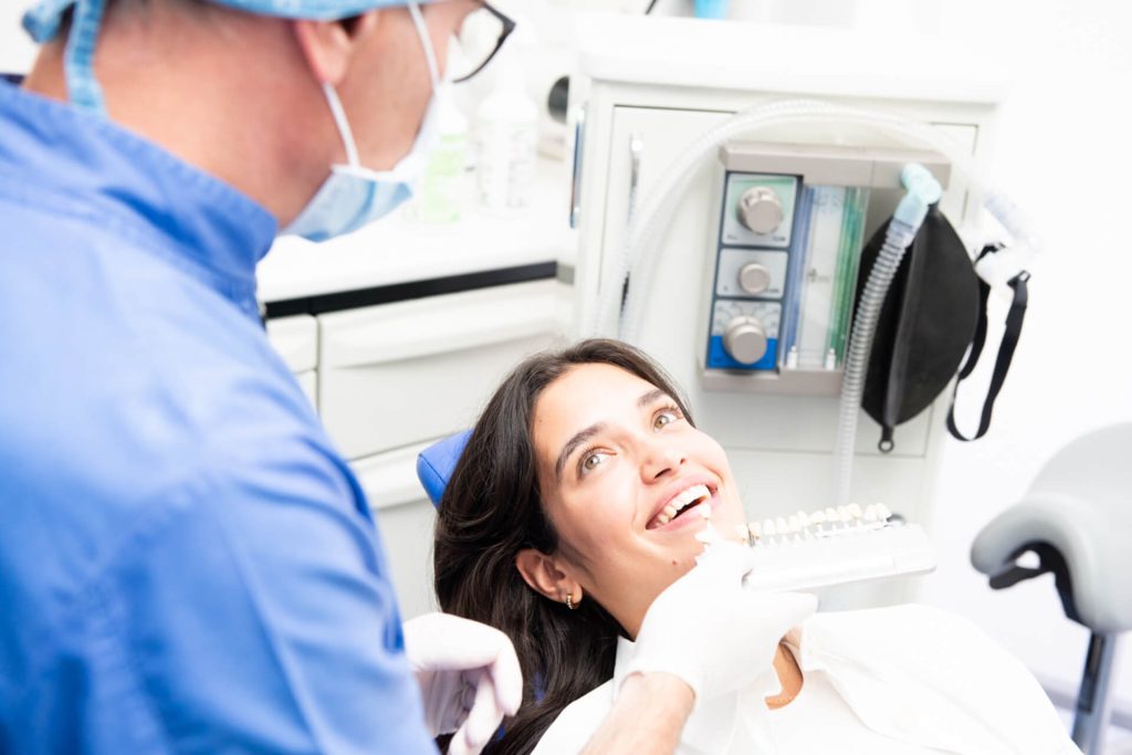 Sbiancamento dentale a Torino: un sorriso più luminoso in una sola seduta